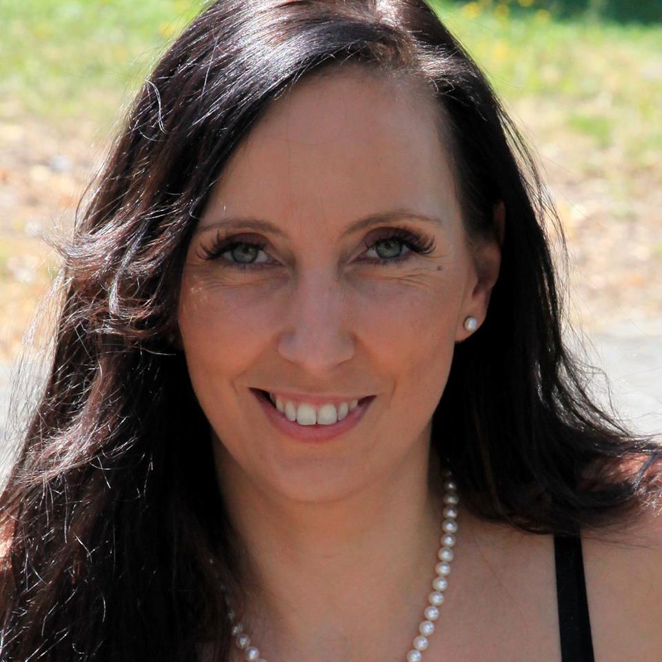 Headhunter - Melanie Decker - Beraterin C.M.S. AG